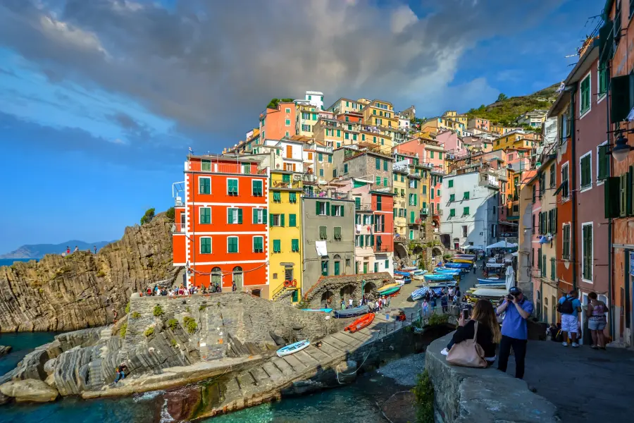 Il Parco Nazionale delle Cinque Terre, un incantevole e scenografico paesaggio