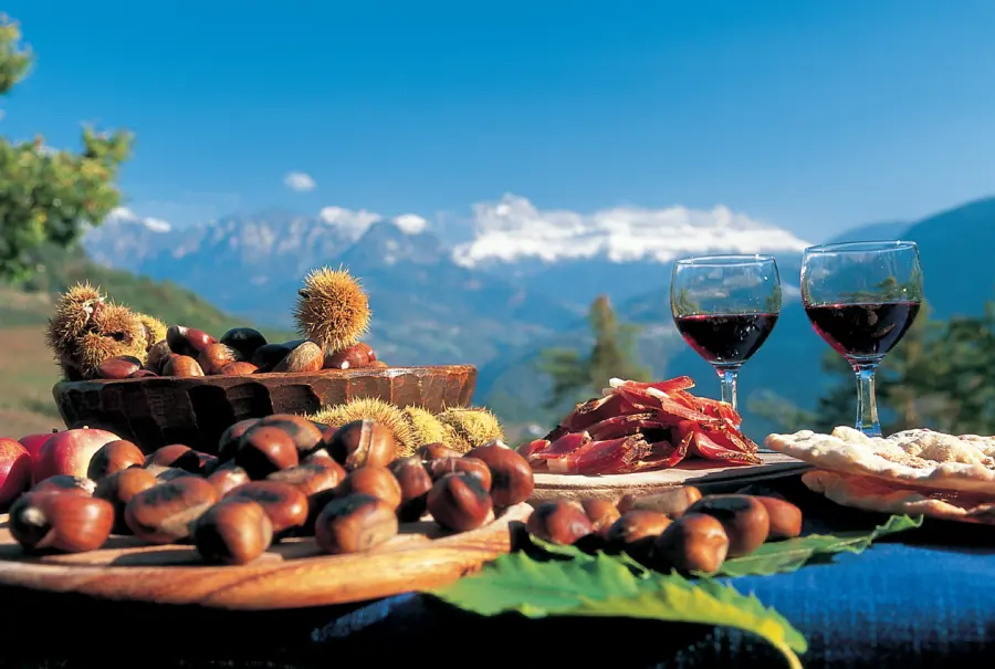 Il gusto unico dell'autunno altoatesino: il Törggelen